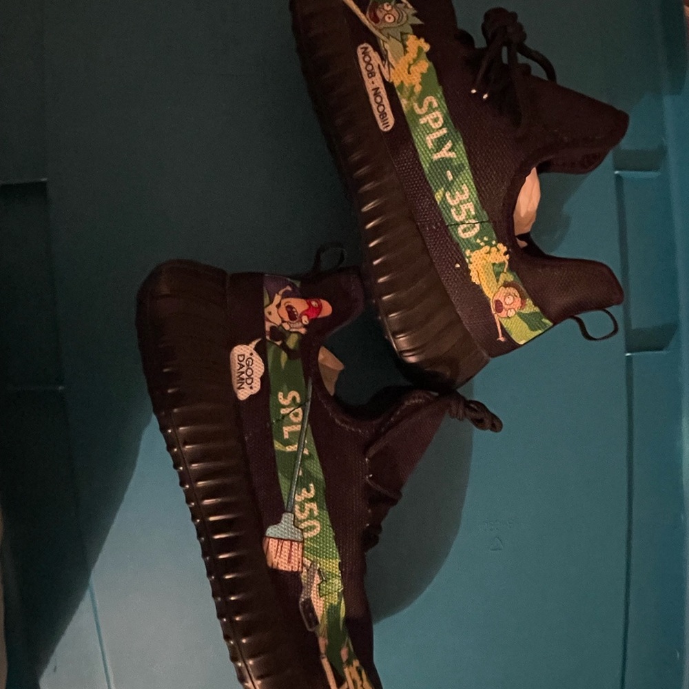 Rick and Morty  shoes mens size 8.5